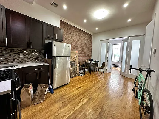 Rented by Massada Home Sales Inc | media 2