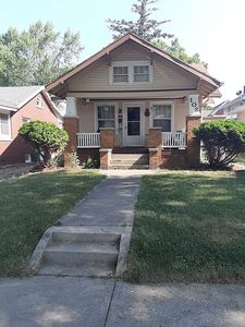 108 N Seminole Cir, Fort Wayne, IN, 46807