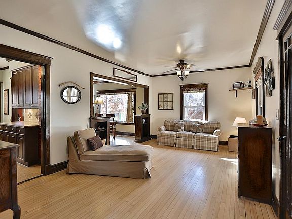 5th image of 3834 Vincent Ave N
