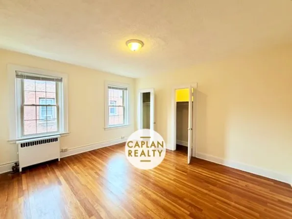 823 Elm St #C, New Haven, CT 06511