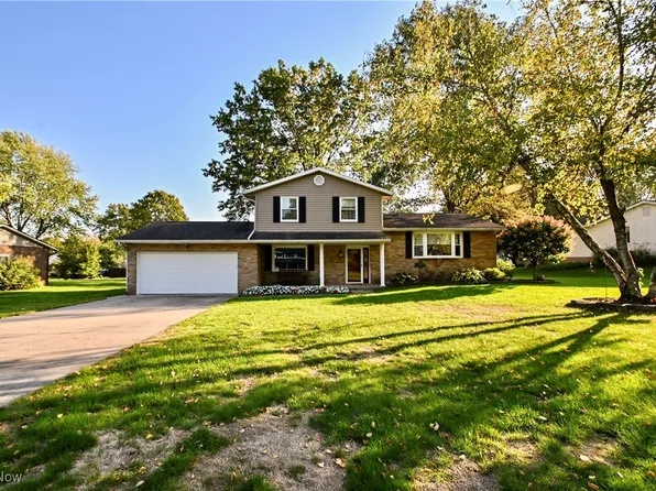 3744 Mulberry St NW, Uniontown, OH 44685