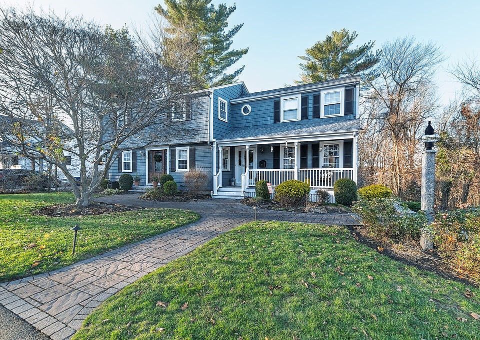 1st image of 30 Thetford Ave