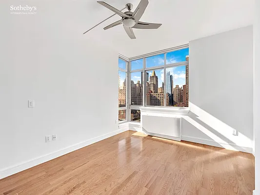 Rented by Sotheby's International Realty | media 5