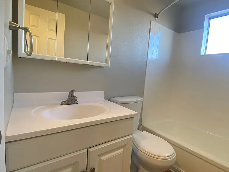 Garden Center Apt. 62, 64 & 70 — Photo 28