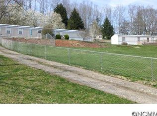 9 & 7 Thelma Ln, Fairview, NC 28730