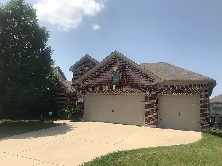 1405 Nightingale Dr — Photo 20