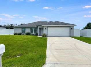 2917 48th St SW, Lehigh Acres, FL 33976