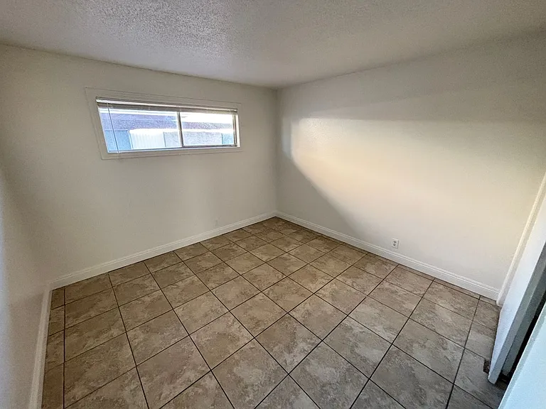 5132 Pebble Beach Blvd #B — Photo 8