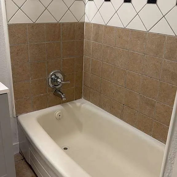 2283 Patton Dr — Photo 1