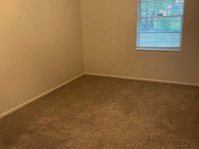 6504 Flamingo Rd — Photo 9