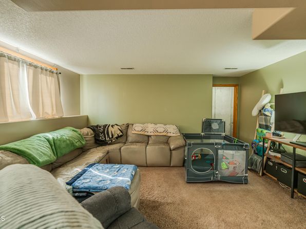 bismarck-north-dakota-78399991 picture