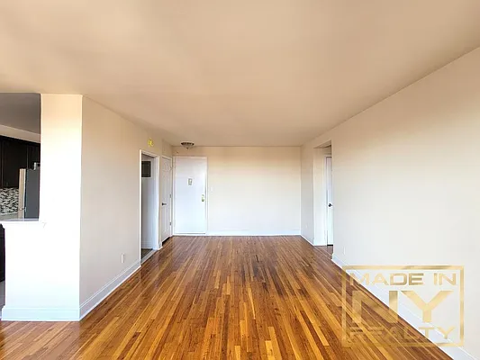 Rented by Made In NY Realty | media 7