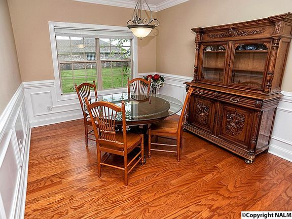 3rd image of 312 Ravens Crest Dr