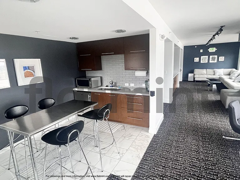 2911 2nd Ave #1106 — Photo 37