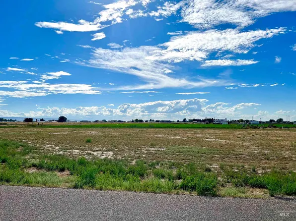 94 E 226 S, Burley, ID 83318