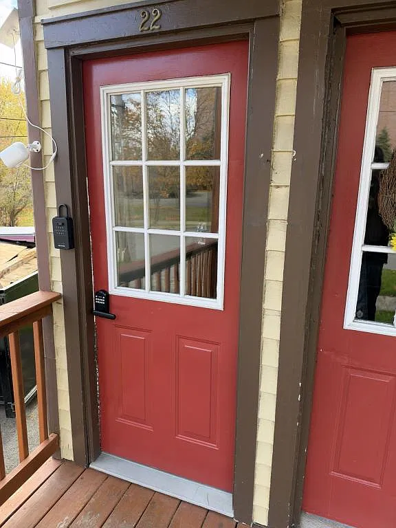 22 Remington Ave — Photo 1