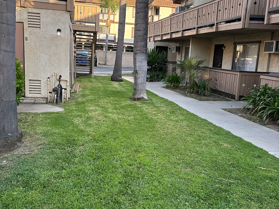 California Apartments