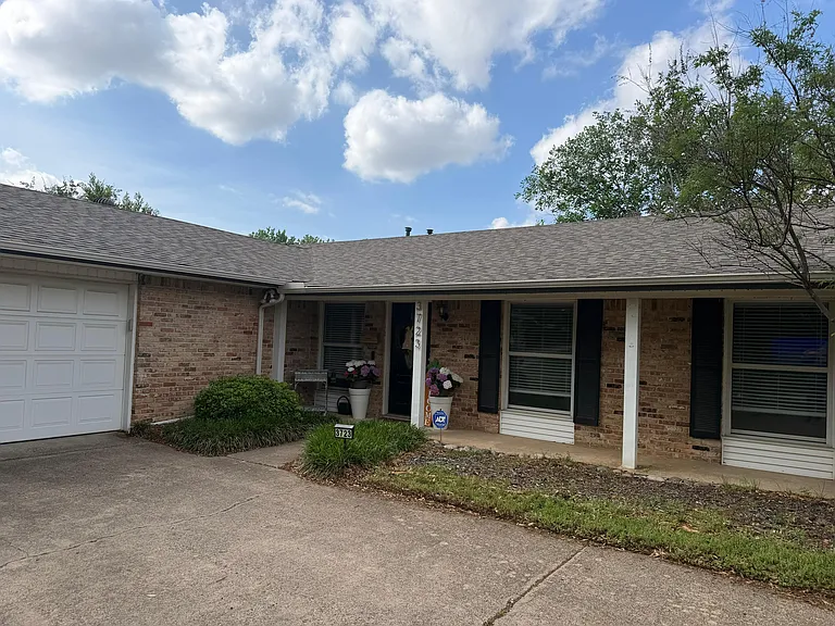 3723 Truesdell Pl — Photo 2