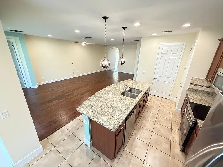 11867 Padua Ln — Photo 17