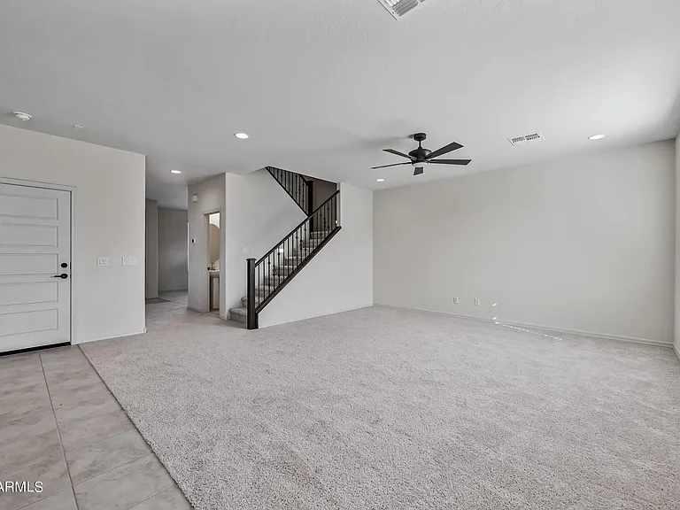 8961 W San Juan Ave — Photo 13