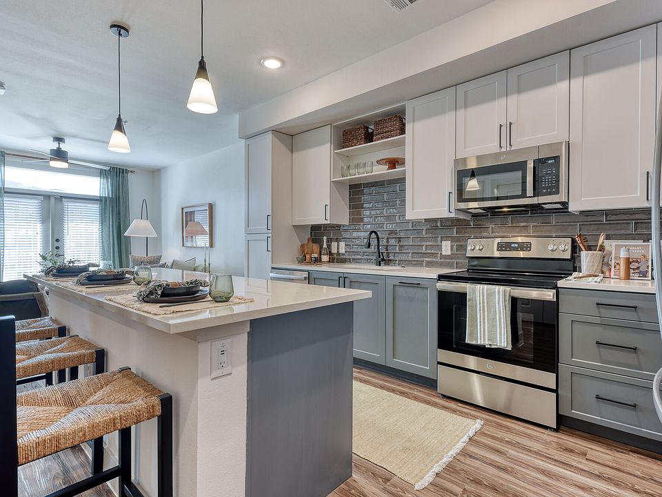 The Cortesin at Eilan apartments community photo