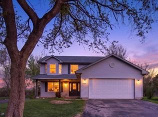 1109 Candlewick Dr NE, Poplar Grove, IL 61065