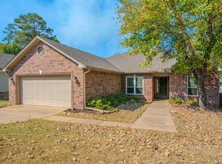 18 Park Ridge Dr, Maumelle, AR 72113