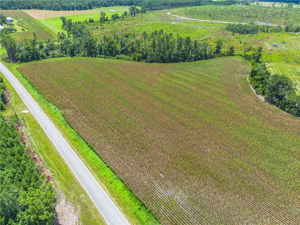 2nd image of 600 Teakwood Rd