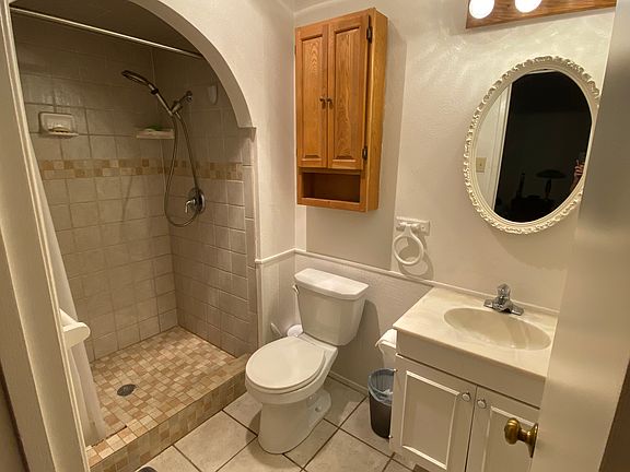 5th image of 3021 Echo Dr