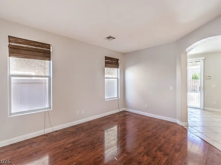 1213 Checkmark Ave — Photo 3