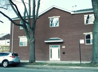 738 W 30th St, Chicago, IL 60616