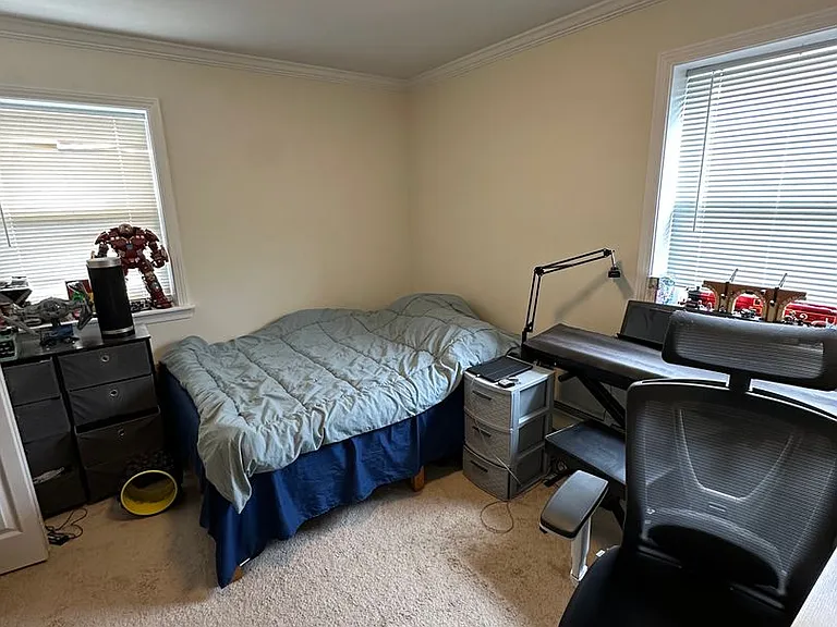 16 Westford St #8A — Photo 13