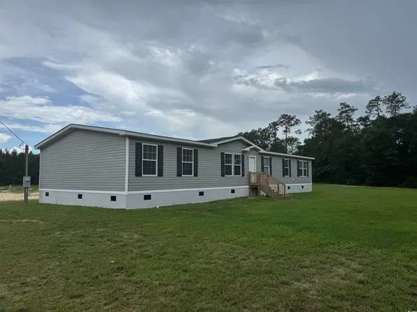 71 Mohican Dr., Georgetown, SC 29440