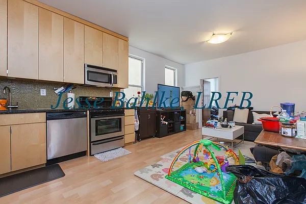 Rented by Jesse Bahlke, LREB | media 26