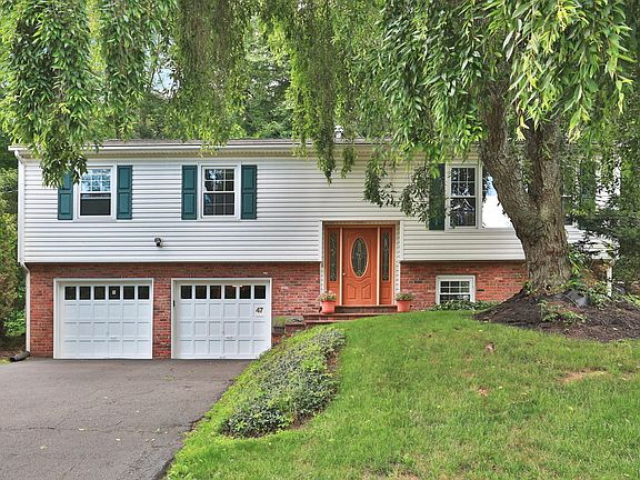 3rd image of 47 Verdin Dr