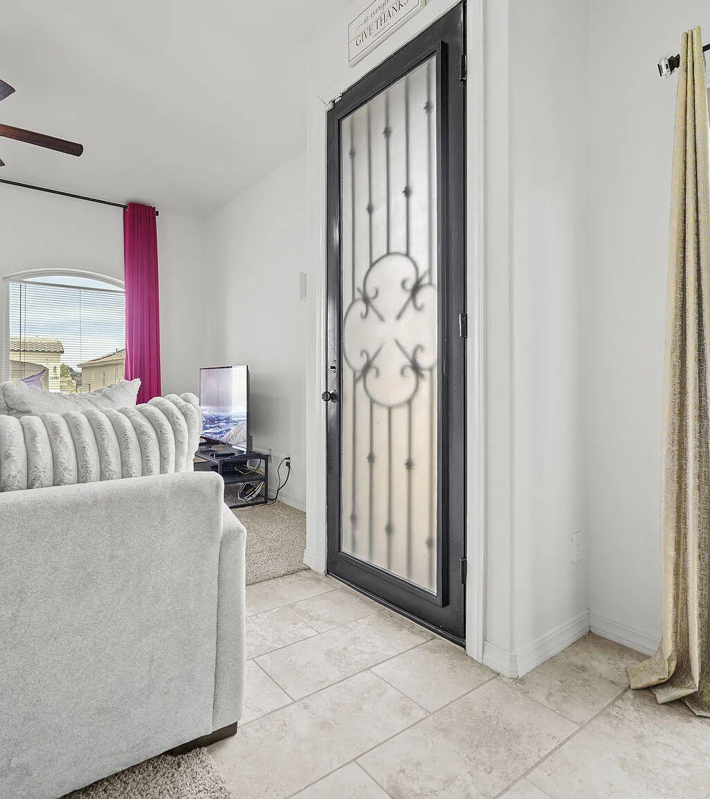 4 bed, 2.0 bath, 1235 sqft, $1,500 — Photo 4