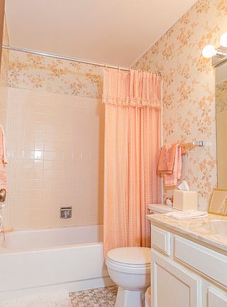 5th image of 1204 Knottingham Ct #2A