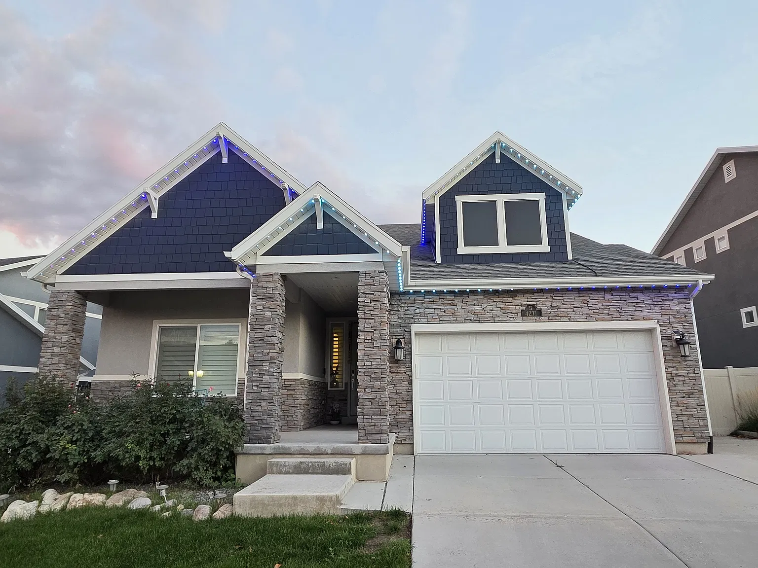 6 bed, 4250 sqft, $4,299 — Photo 1