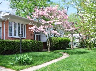 8416 Manassas Cir, Vienna, VA 22180
