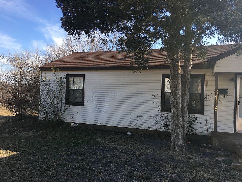 1st image of 3116 NE 15th St