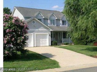 10384 Chamberlin Ct E, Waldorf, MD