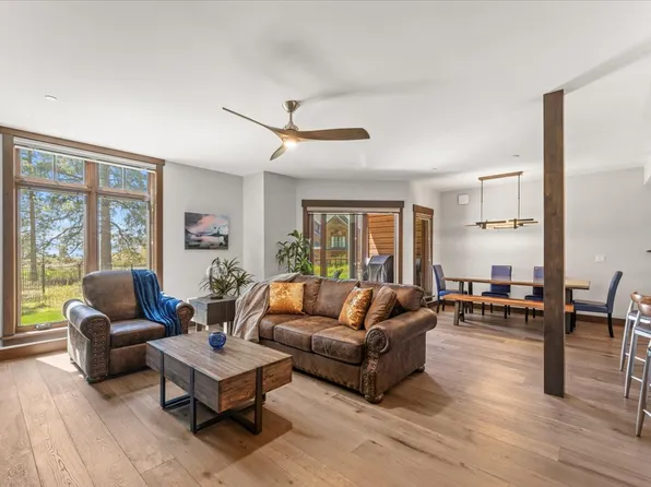 17 Beach Club Dr, Stateline, NV