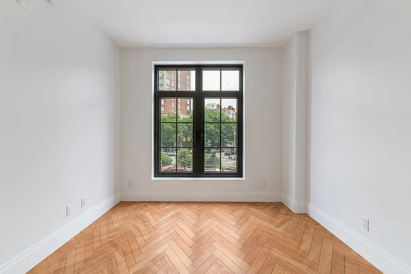 Rented by Acre NY Realty Inc | media 9