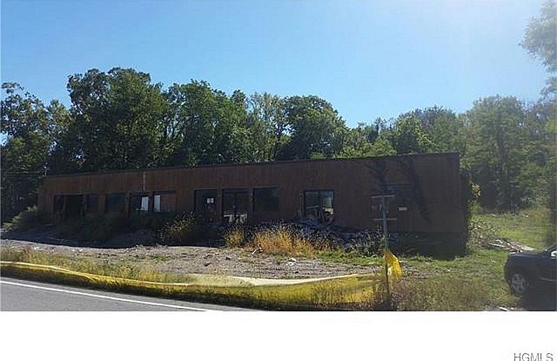 1st image of 703 Route 211 W