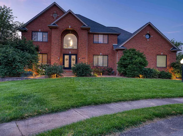 2177 S Ledgewood Ct, Newburgh, IN 47630