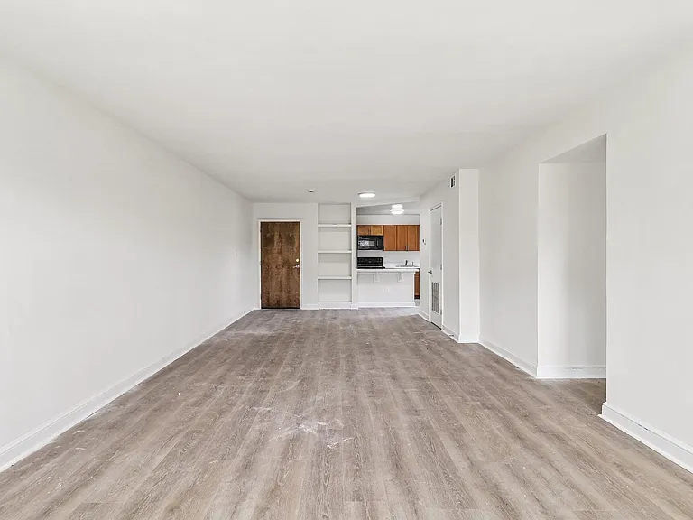 Takoma Flats - Downtown Silver Spring — Photo 17