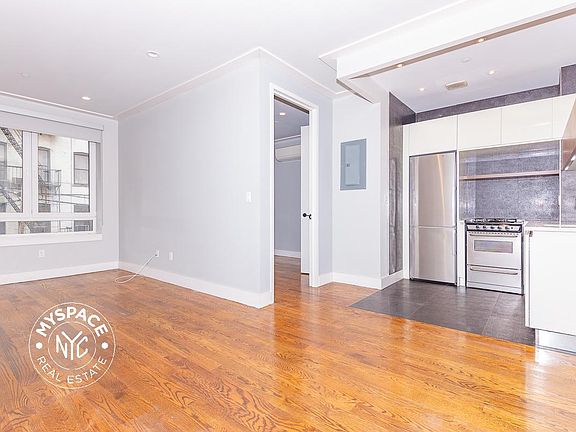 2nd image of 62 E 21st St APT 1B