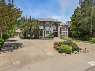 535 E Riverside Dr, Woodbridge, CA 95258