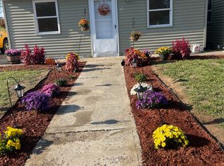 175 Ashaway Rd, Ashaway, RI 02804