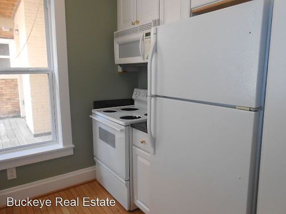 3rd image of 1702 N High St APT A